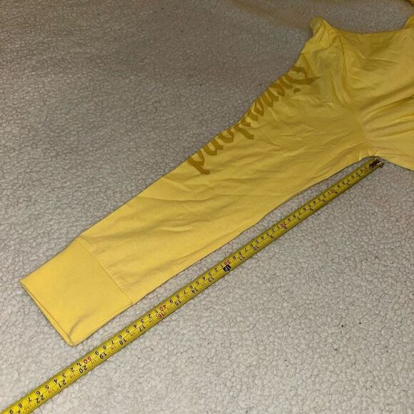 Disneyland Yellow Long Sleeve Graphic Shirt Unisex Large NWT - Picture 10 of 10